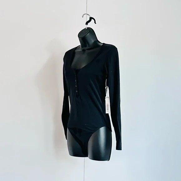 New With Tags Black Everlane Henley bodysuit - Size S - Picture 3 of 4